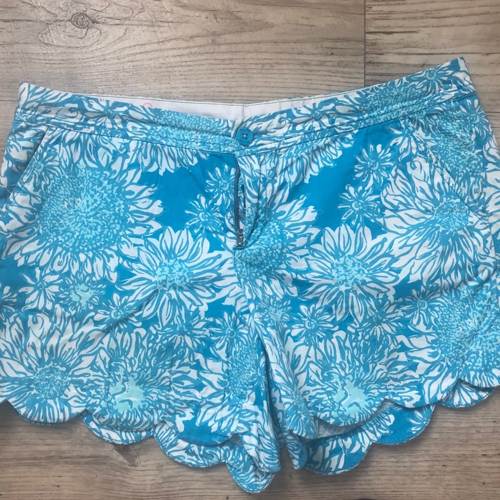 Lilly Pulitzer Buttercup shorts